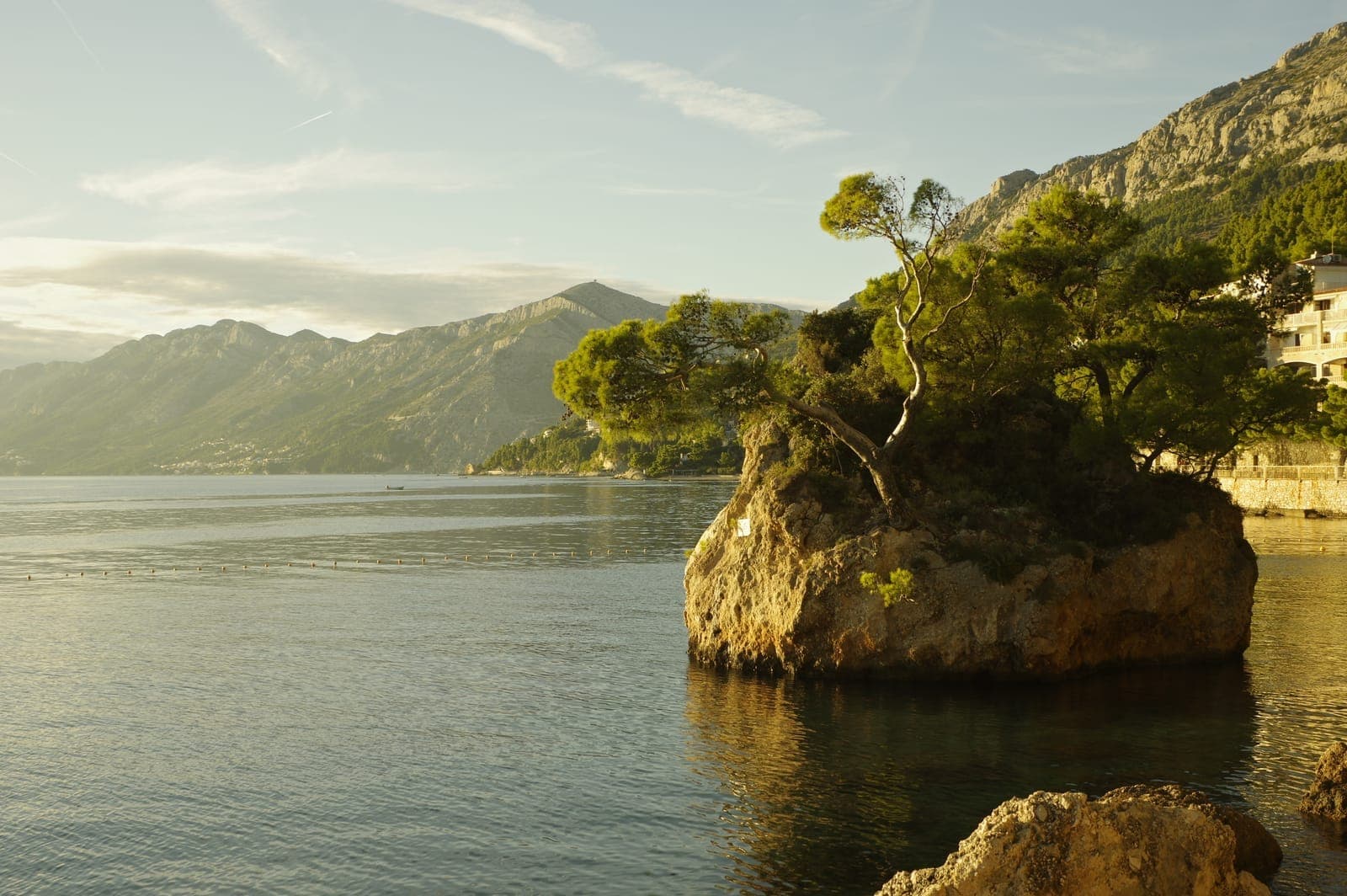Punta Rata beach & the Brela Stone
