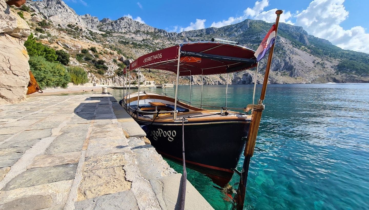 Panoramic boat trip to Baška Voda