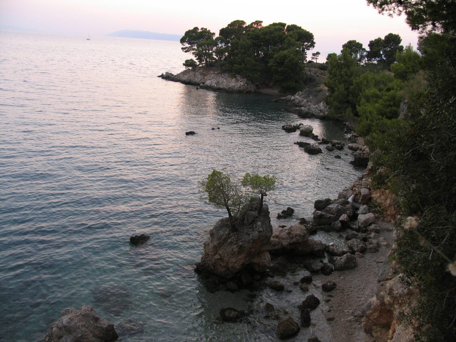 Garma Beach, Podgora