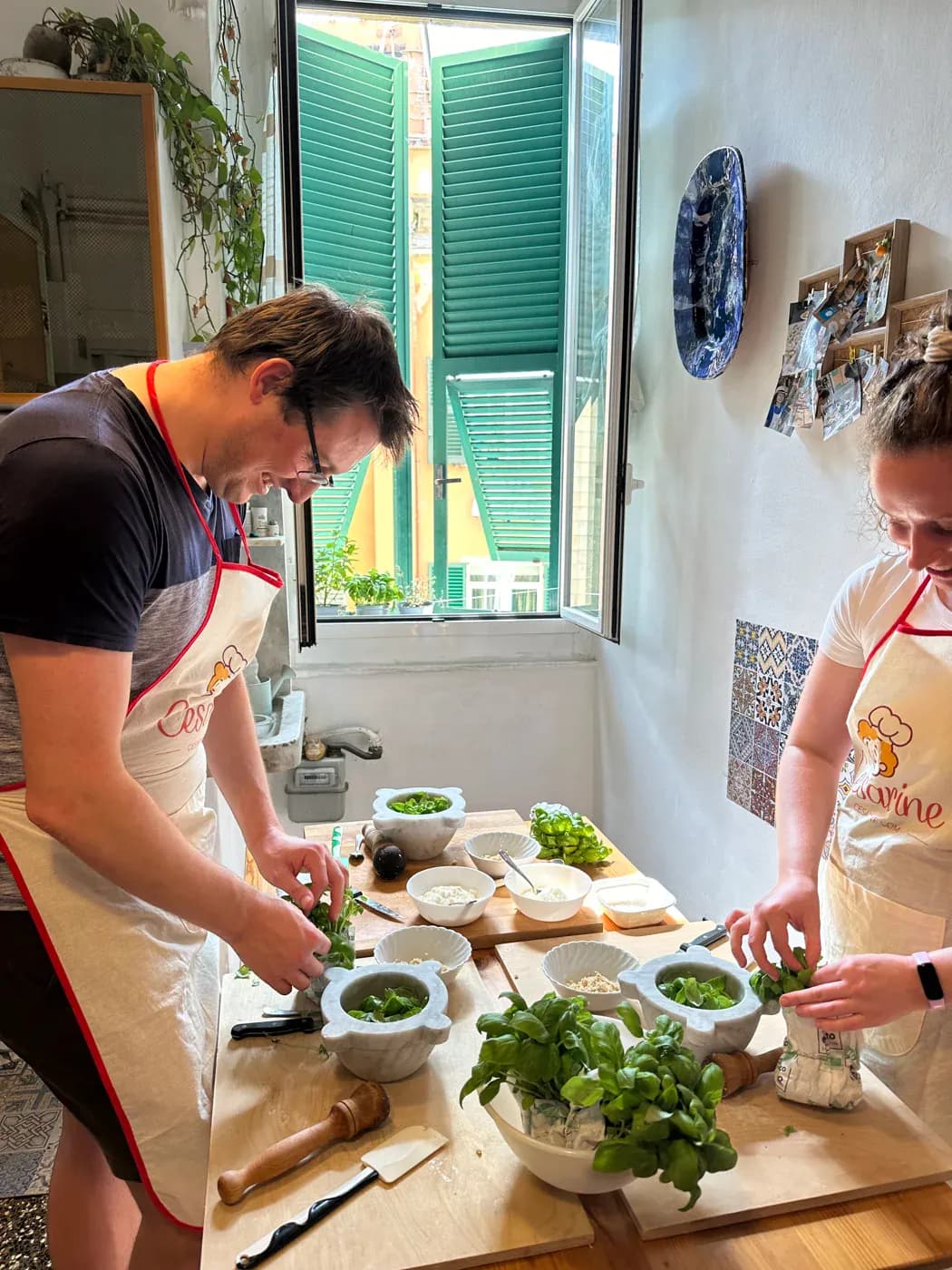 Cesarine – pesto-al-mortaio class with Tiziana (Genoa home)