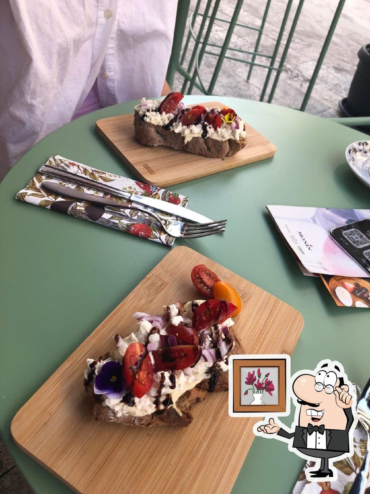 Smile café bar