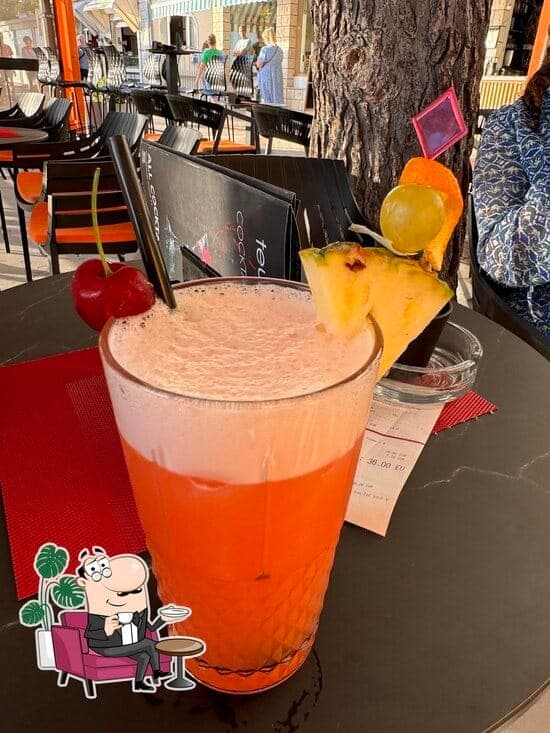 Teuta Bar — sunset cocktails